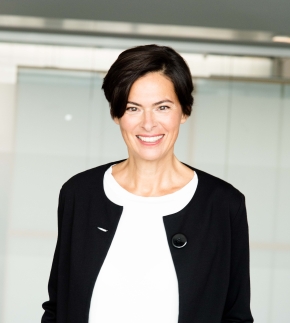 Silvia Angelo © Sabine Hauswirth Porträtfoto Silvia Angelo, Vorständin ÖBB Infrastruktur, CFO