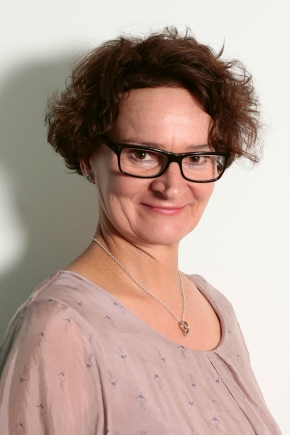 Porträtfoto Helga Schütter