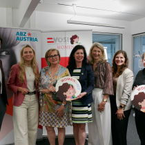 v.l.r.: Michael Bendl (MP2 IT-Solutions), Gerlinde Macho (MP2 IT-Solutions), Manuela Vollmann (ABZ*AUSTRIA), Christine Wahlmüller-Schiller (WOMENinICT), Marion Koidl (ABZ*AUSTRIA), Magdalena Himmelbauer-Kals (ABZ*AUSTRIA), Corina Exenberger (ABZ*AUSTRIA)