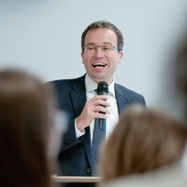 Redebeitrag von Johannes Kopf bei ABZ*AUSTRIA 10 Jahre FIT