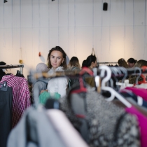 Frauen beim ABZ*AUSTRIA Businesskleidermarkt