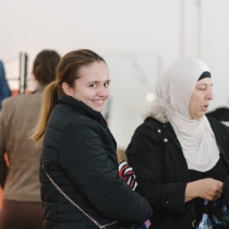 Frauen beim ABZ*AUSTRIA Businesskleidermarkt