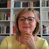 Manuela Vollmann beim ABZ*AUSTRIA Gegenwarts Gespräche Bundesministerin Leonore Gewessler